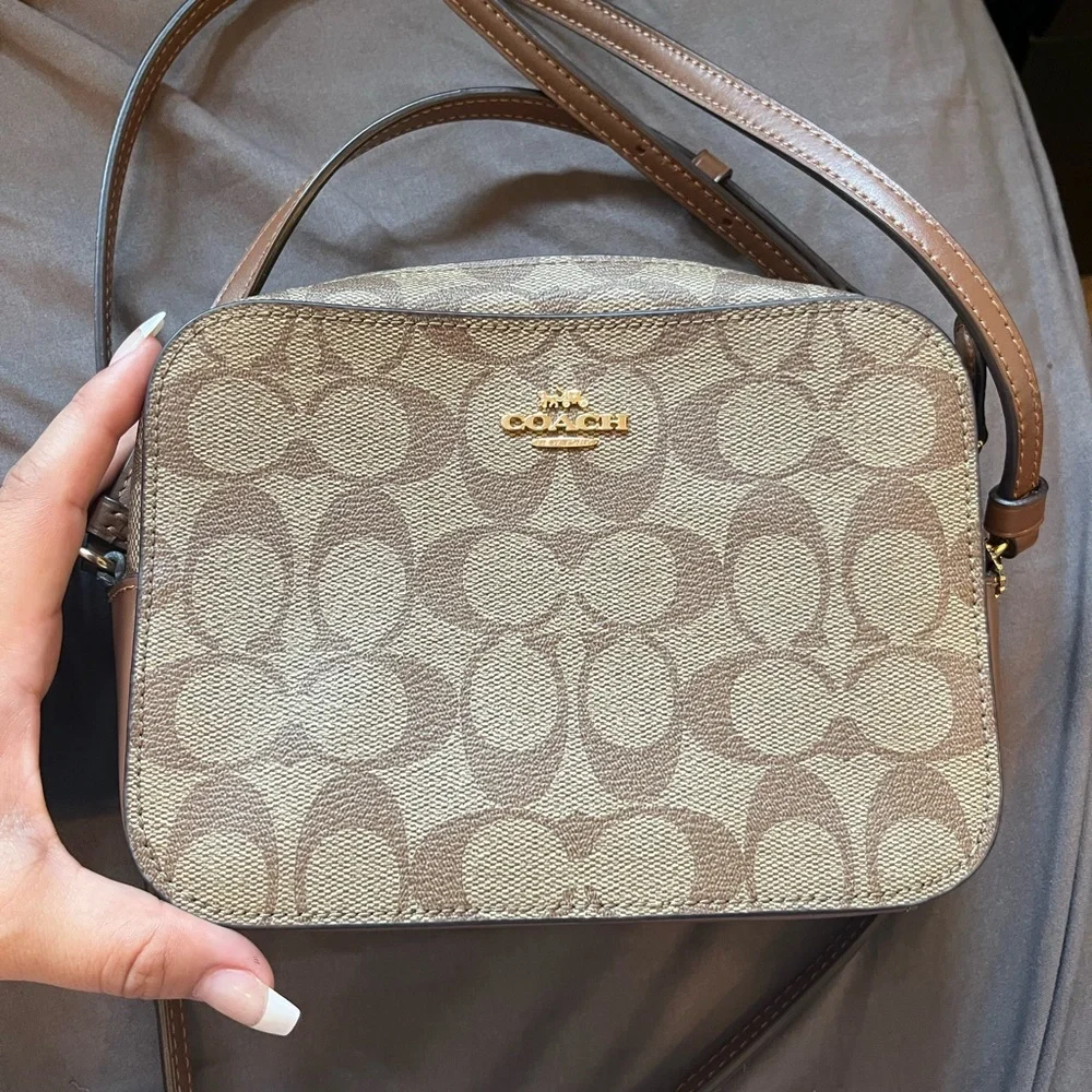 Coach mini camera bag in signature canvas - Picture 7 of 8